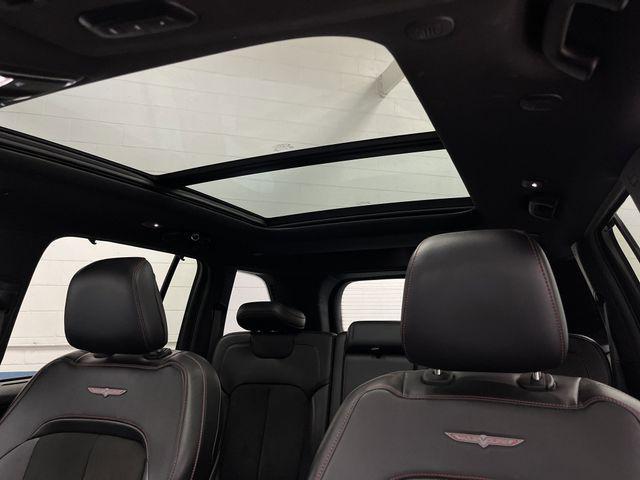 used 2022 Jeep Grand Cherokee car, priced at $35,476