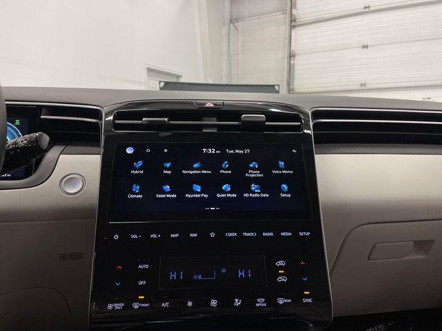 used 2024 Hyundai TUCSON Hybrid car, priced at $32,995