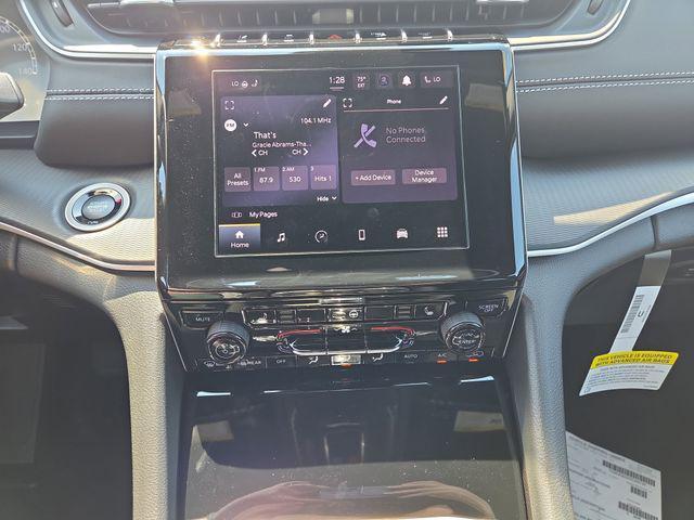 new 2025 Jeep Grand Cherokee car, priced at $43,287