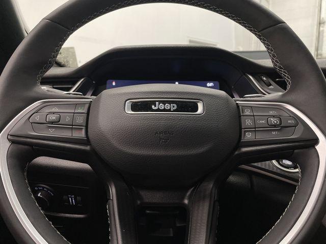 used 2024 Jeep Grand Cherokee car, priced at $34,995