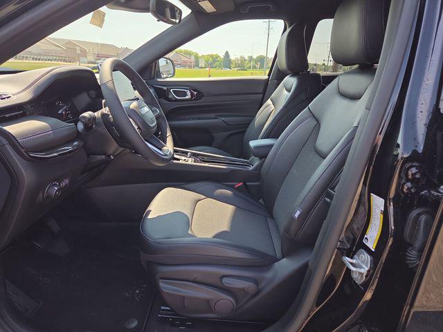 new 2025 Jeep Compass car, priced at $28,462