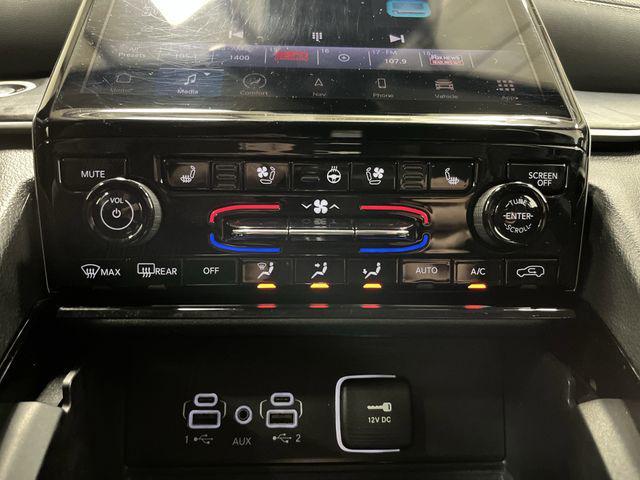 used 2023 Jeep Grand Cherokee car, priced at $29,500