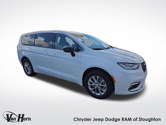 new 2026 Chrysler Pacifica car, priced at $46,897