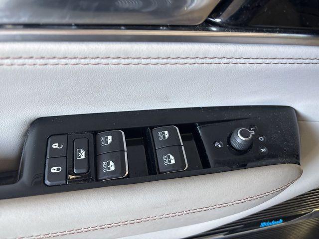 used 2022 Jeep Grand Wagoneer car, priced at $51,799