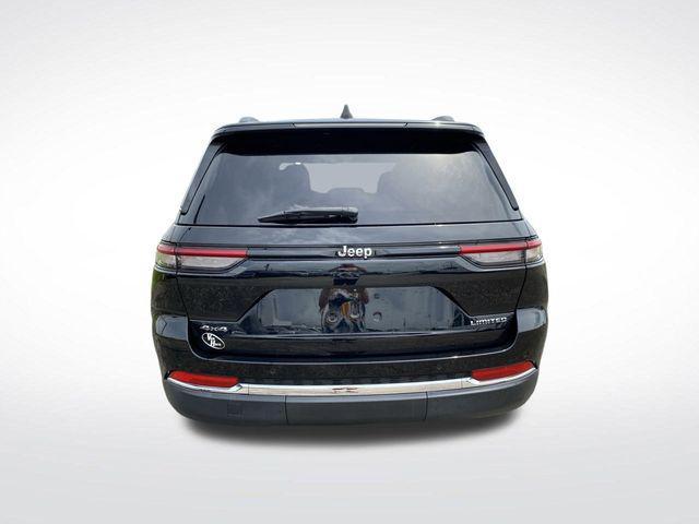 used 2022 Jeep Grand Cherokee car, priced at $31,718