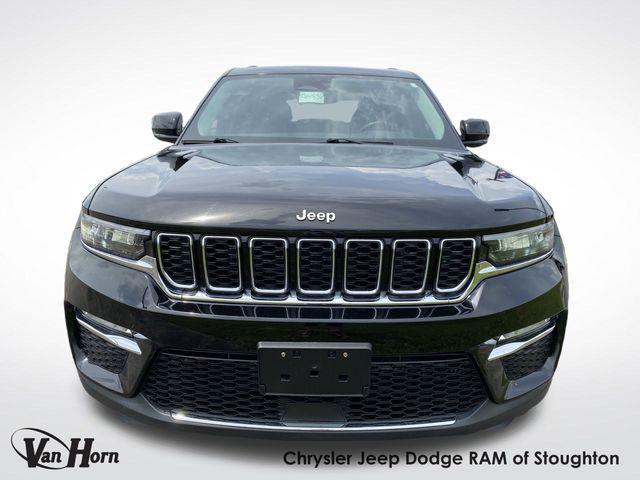 used 2022 Jeep Grand Cherokee car, priced at $33,711