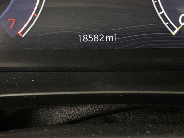 used 2024 Jeep Grand Cherokee car, priced at $39,754