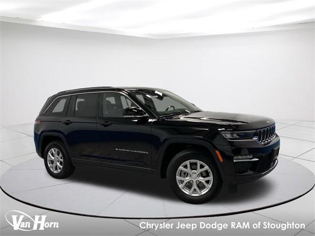 used 2023 Jeep Grand Cherokee car, priced at $34,999