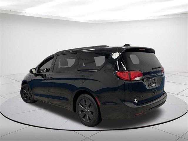 used 2020 Chrysler Pacifica Hybrid car, priced at $28,413