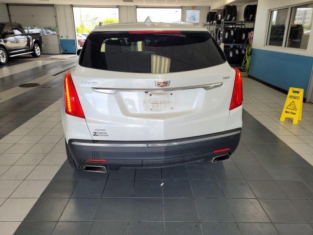 used 2017 Cadillac XT5 car, priced at $15,500