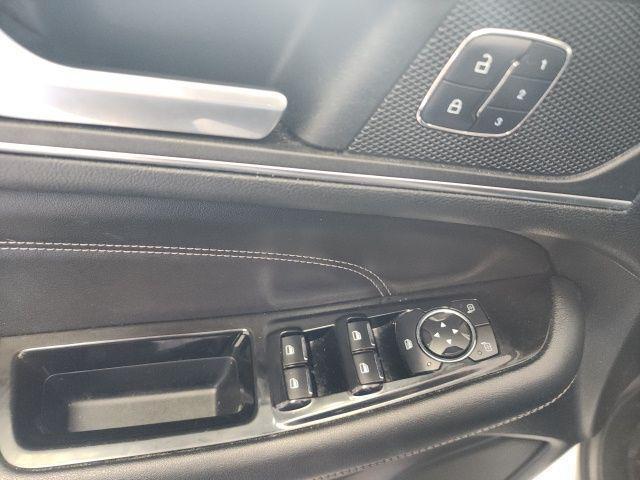 used 2015 Ford Edge car, priced at $10,999
