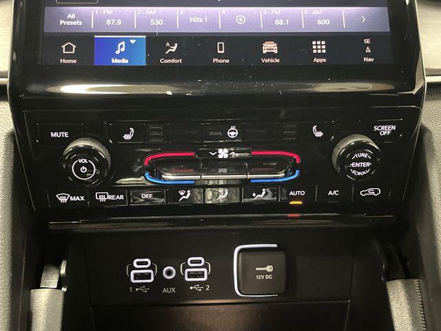 used 2024 Jeep Grand Cherokee car, priced at $40,380