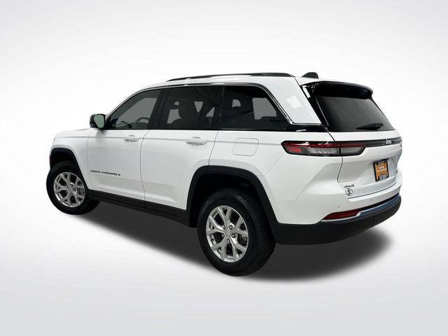used 2024 Jeep Grand Cherokee car, priced at $36,749