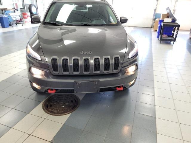 used 2014 Jeep Cherokee car, priced at $13,135