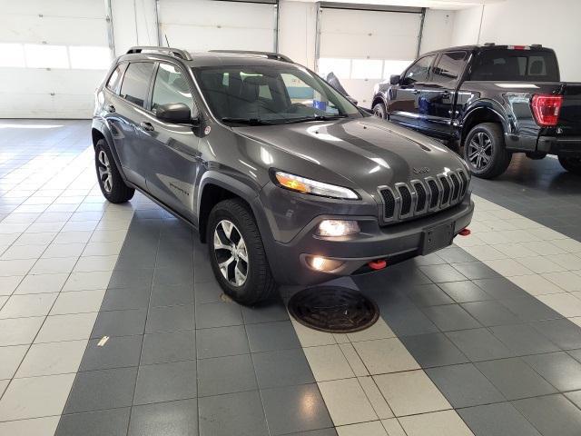 used 2014 Jeep Cherokee car, priced at $13,135