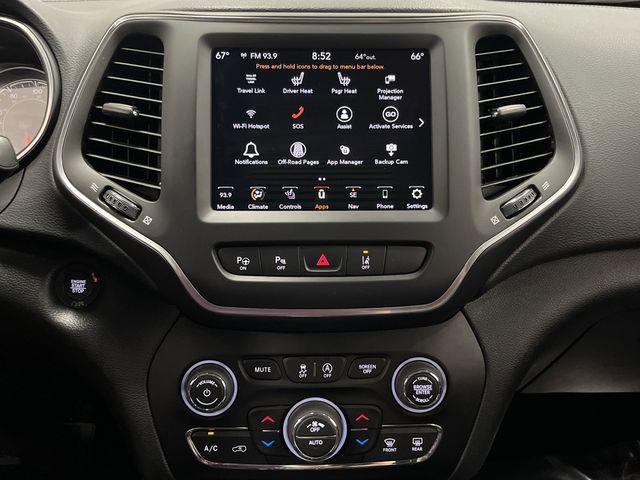 used 2023 Jeep Cherokee car, priced at $24,990