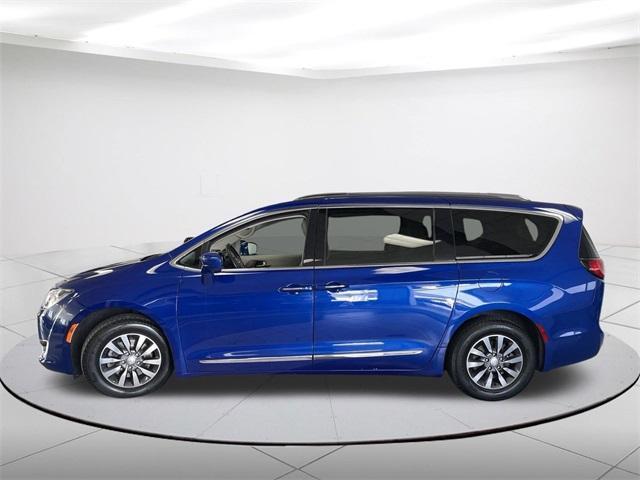 used 2019 Chrysler Pacifica car, priced at $17,494