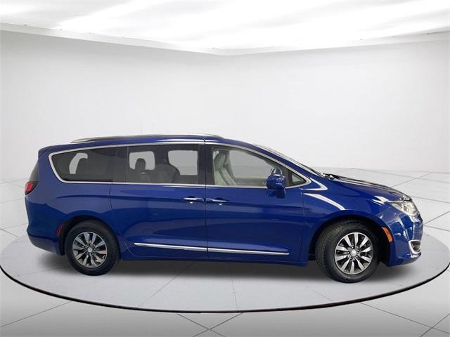 used 2019 Chrysler Pacifica car, priced at $17,494