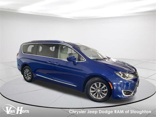 used 2019 Chrysler Pacifica car, priced at $17,494