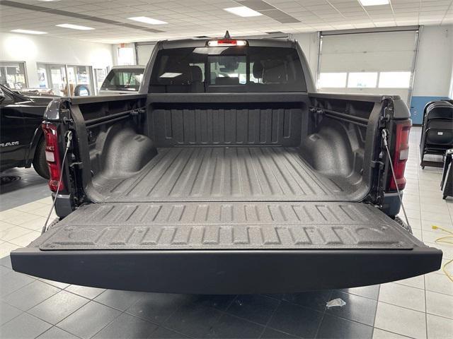 new 2025 Ram 1500 car, priced at $60,512