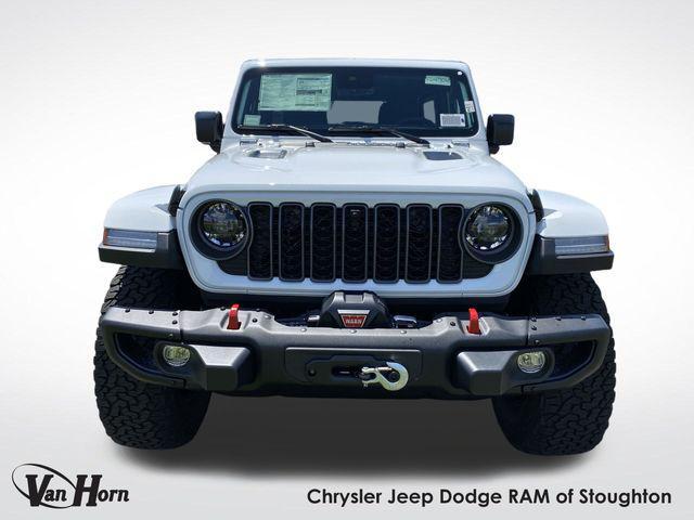 new 2025 Jeep Wrangler car, priced at $58,703