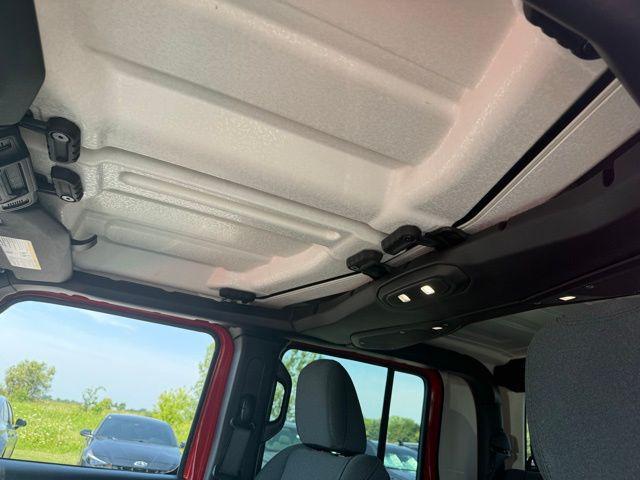 used 2024 Jeep Gladiator car