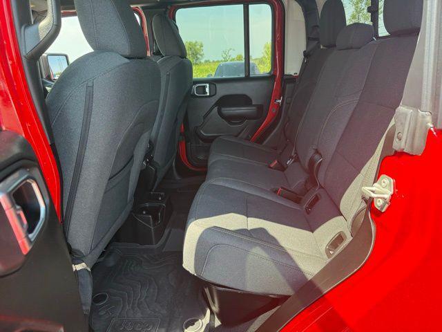 used 2024 Jeep Gladiator car