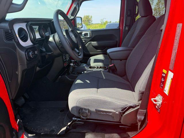 used 2024 Jeep Gladiator car