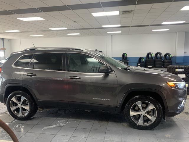 used 2019 Jeep Cherokee car, priced at $19,444