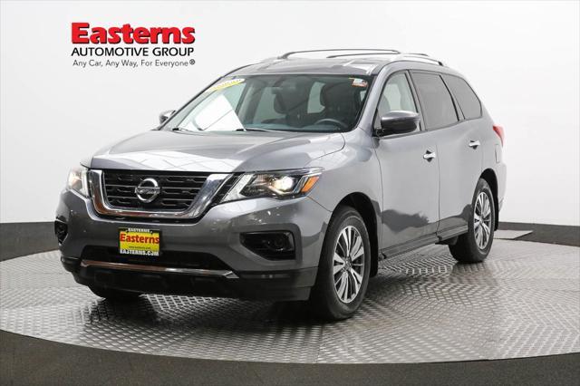 used 2020 Nissan Pathfinder car, priced at $22,290