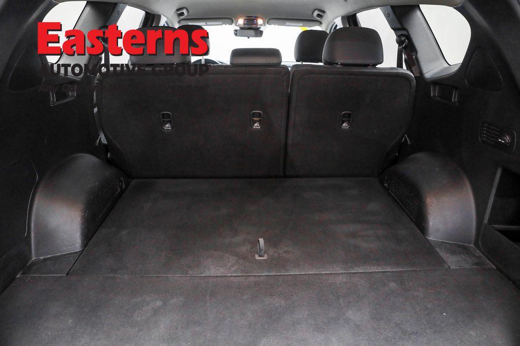 used 2023 Hyundai Santa Fe car, priced at $22,275