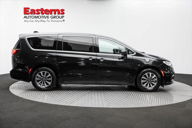 used 2022 Chrysler Pacifica Hybrid car, priced at $24,950