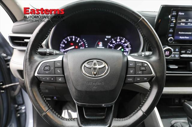 used 2020 Toyota Highlander car, priced at $30,850