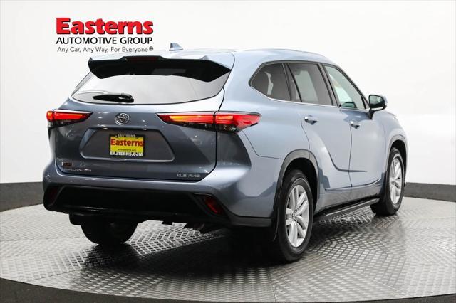 used 2020 Toyota Highlander car, priced at $30,850