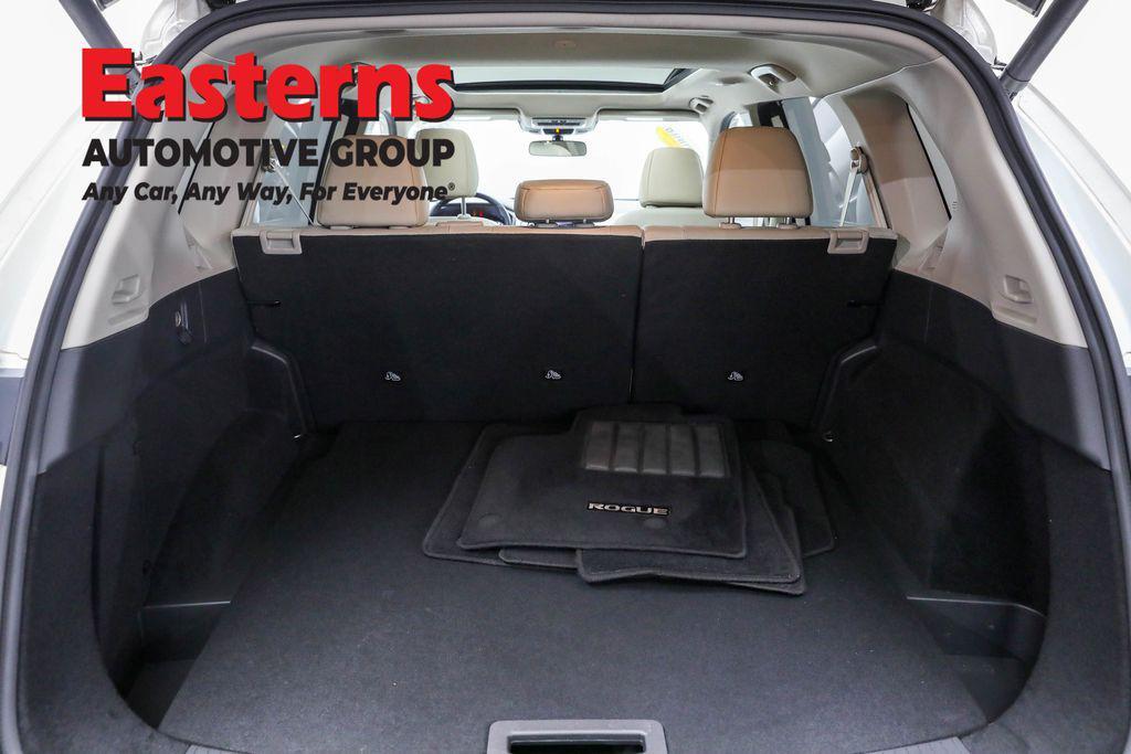 used 2022 Nissan Rogue car, priced at $22,950