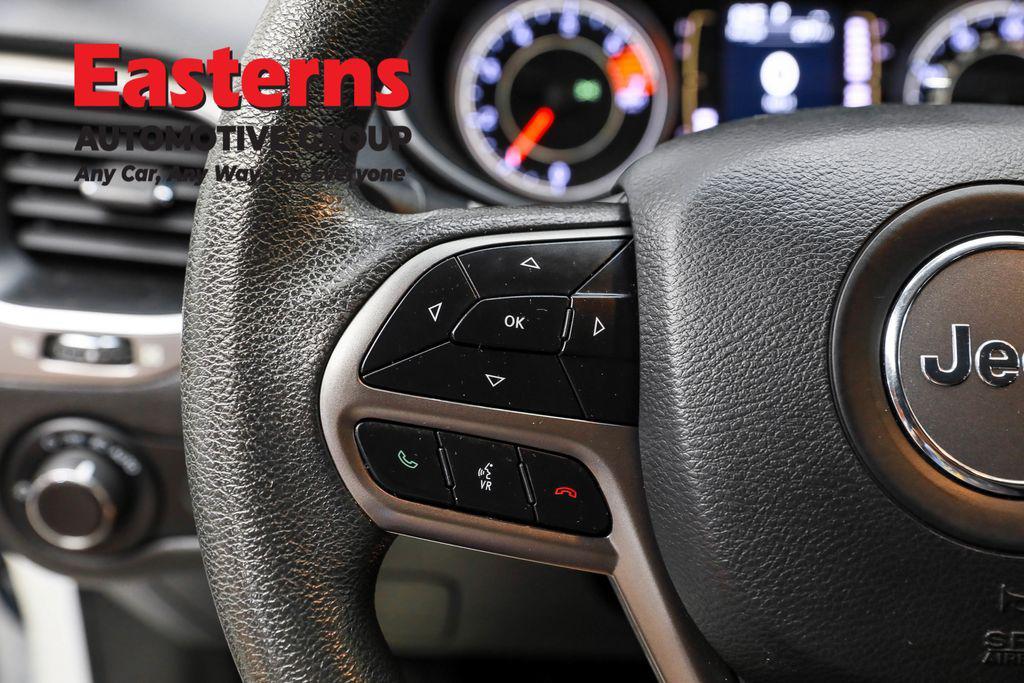 used 2021 Jeep Cherokee car, priced at $18,850