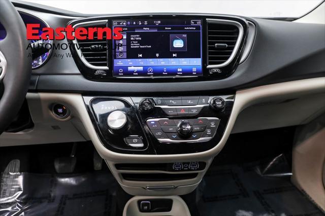 used 2023 Chrysler Pacifica car, priced at $23,475