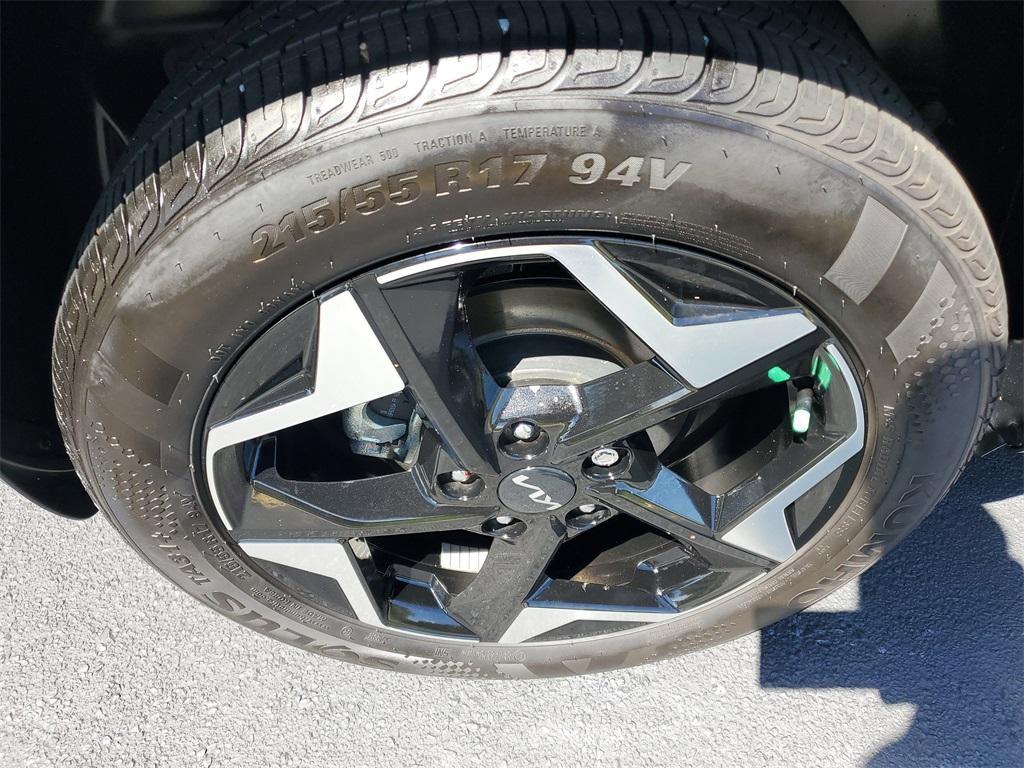 used 2025 Kia Seltos car, priced at $21,777