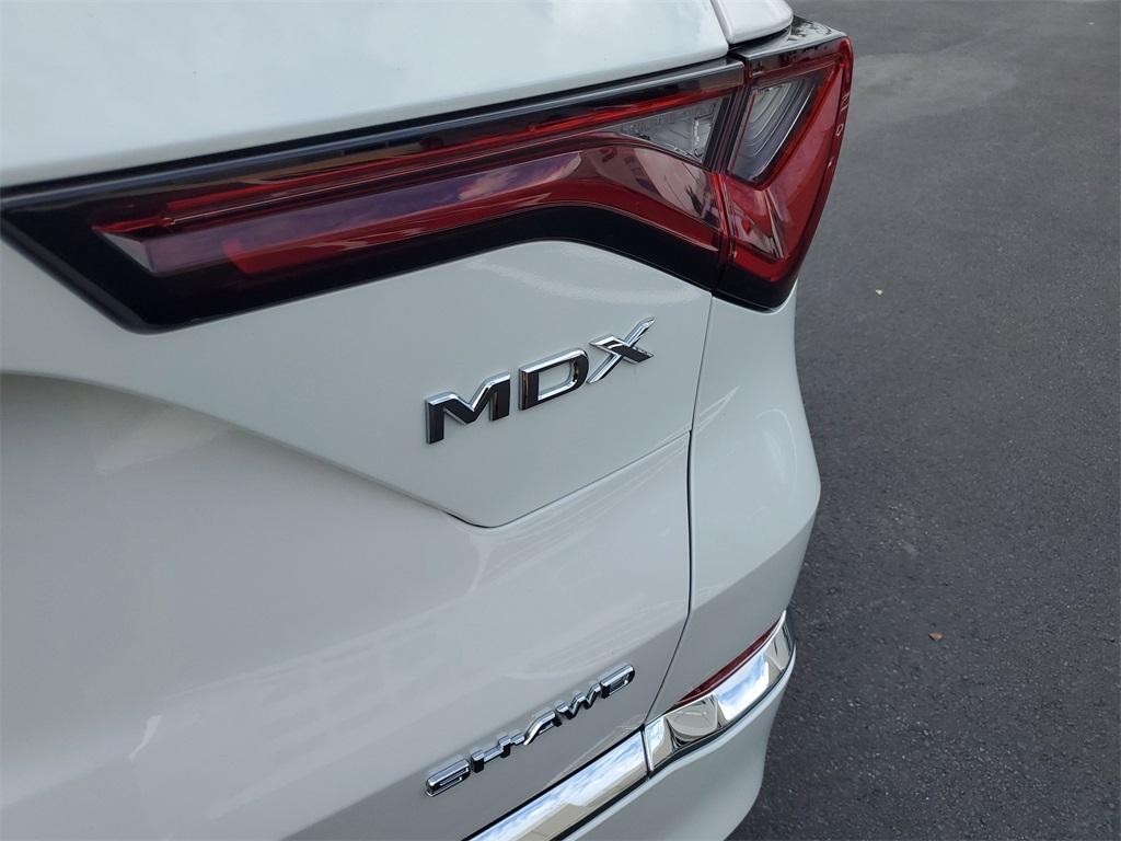 used 2025 Acura MDX car, priced at $46,476