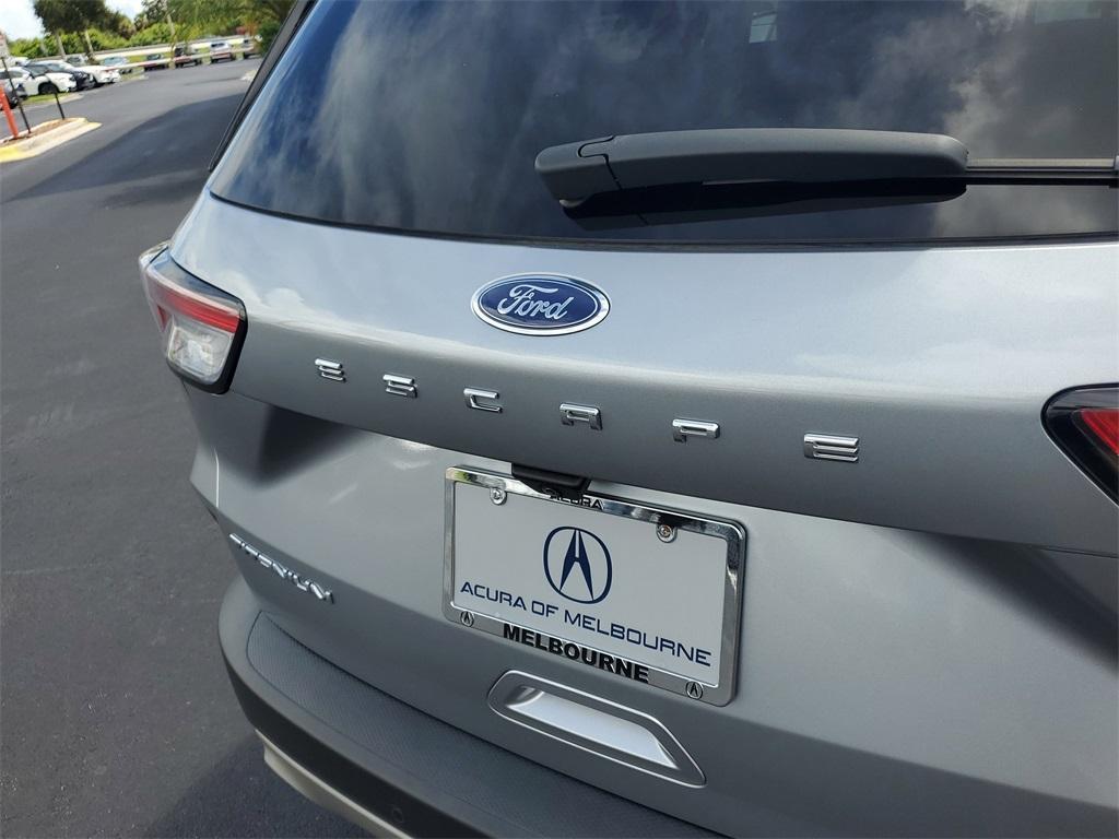 used 2022 Ford Escape car, priced at $23,899