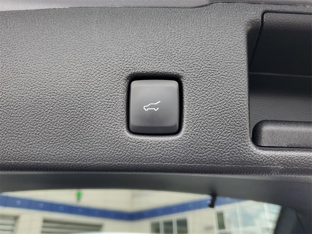used 2022 Ford Escape car, priced at $23,899