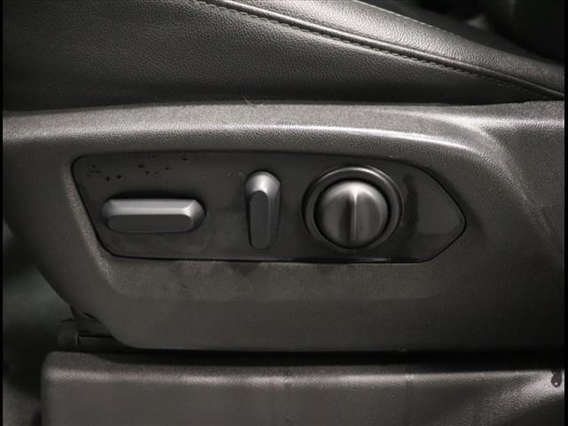 used 2022 Chevrolet Silverado 1500 car, priced at $38,613