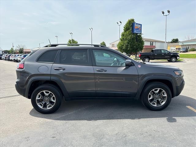 used 2019 Jeep Cherokee car, priced at $23,545