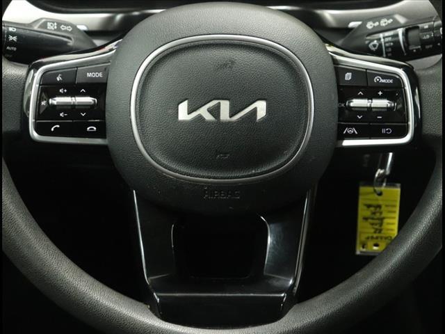 used 2022 Kia Sorento car, priced at $20,658