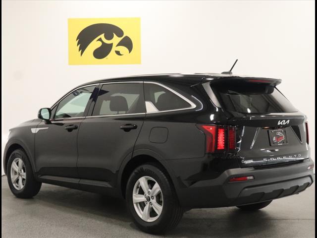 used 2022 Kia Sorento car, priced at $20,658