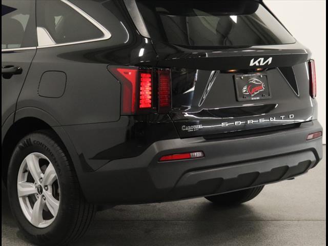 used 2022 Kia Sorento car, priced at $20,658