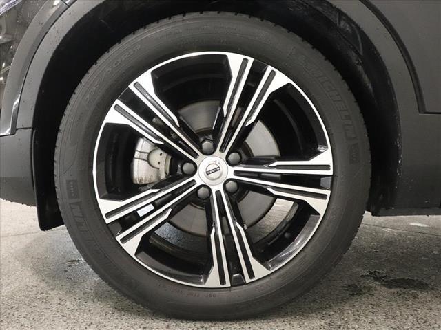 used 2019 Volvo XC40 car, priced at $20,780