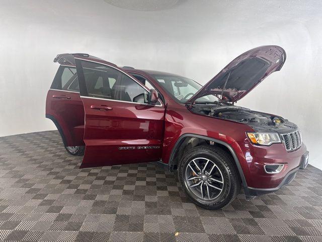used 2018 Jeep Grand Cherokee car, priced at $15,800