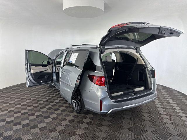 used 2025 Honda Odyssey car, priced at $45,700