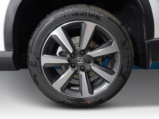 new 2025 Honda Pilot car, priced at $48,550